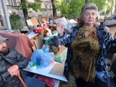 Жителі Маріуполя тижнями живуть на вулиці  