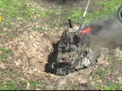 На східному напрямку окупанти втратили 10 танків та понад 50 гармат і мінометів  