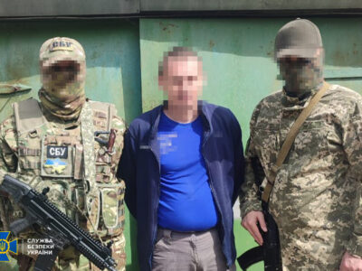 Шпигував за ЗСУ в найгарячіших точках Донеччини: затримано російського інформатора