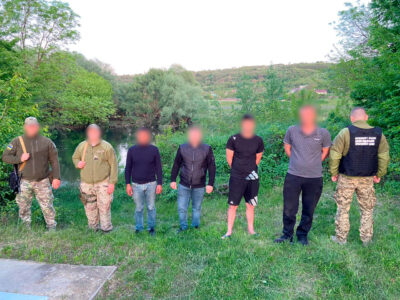 На Вінниччині затримали на гарячому організатора схеми для ухилянтів  