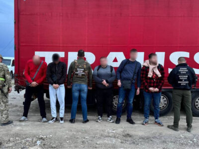 $6000 за місце у причепі: ще один незаконний «бла-бла-кар» з ухилянтами не доїхав до пункту призначення  