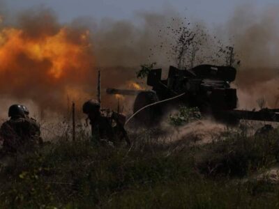 Сили оборони контролюють ситуацію в районі Вовчанська, окупанти скинули на місто 8 КАБів  