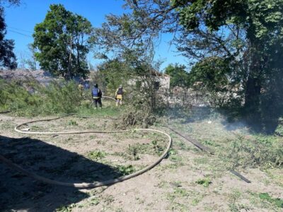 На Донеччині внаслідок ворожих обстрілів загинула жінка, ще 4 людини дістали поранення  