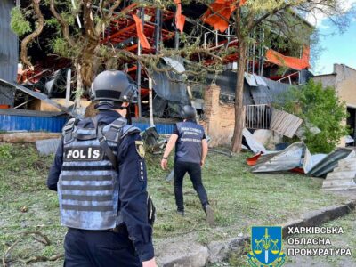 Одна людина загибла та 11 поранених внаслідок ворожих авіаударів по Харкову  