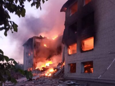 У Бериславі армія рф скинула вибухівку на заклад освіти