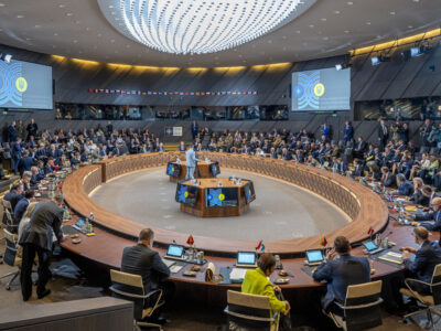 Затримки з допомогою підштовхнули НАТО до кардинальних змін у підтримці України. Підсумки зустрічі у Брюсселі  