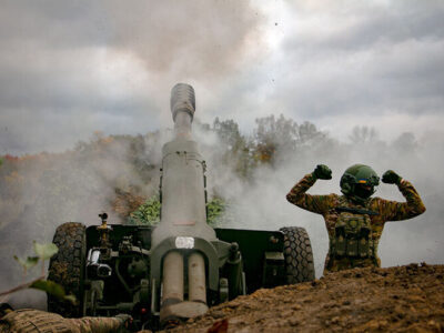 Сили оборони «вполювали» російські БМП та САУ на Лиманському напрямку  