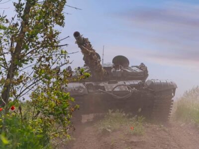 Ситуація на фронті напружена: українські захисники відбили 148 атак росії  