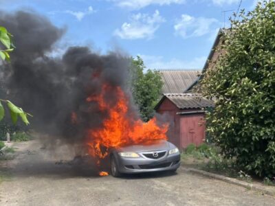 За день агресор тричі обстріляв Нікопольщину з артилерії і 10 разів поцілив дронами-камікадзе  