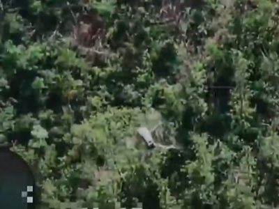 Наші бійці показали перемогу у дуелі дронів  