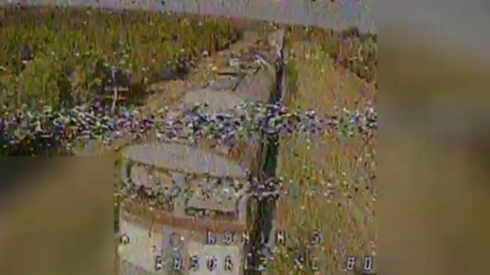 Наші дронарі вразили ворожий тепловоз! І «Град»!  