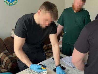 У Сумах під суд пішов лікар, який допомагав ухилянтам  