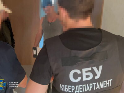 Збитків на понад 10 млн грн: викрито посадовця, який купував бронежилети за завищеною ціною