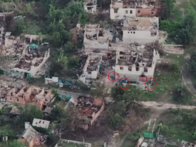 Морпіхи поховали путінських штурмовиків на Харківщині  