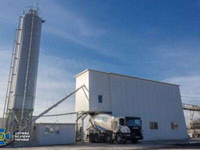 У братів екснардепів-зрадників Медведчука та Козака на користь України відсудили активів на майже 400 млн грн  