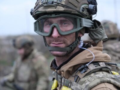 Двічі поранений, відмовлявся від евакуації. Історія офіцера-десантника капітана Івана Гончаренка — Героя України