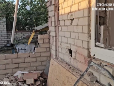 Внаслідок обстрілу Херсону 4 людини загинуло, а 7 поранено  