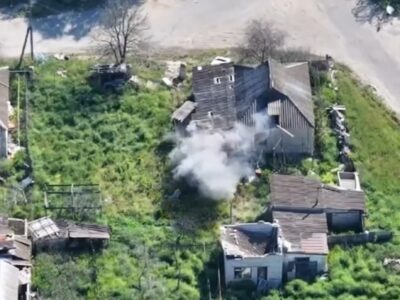 Українські захисники розтрощили ворожу позицію на окупованій території  