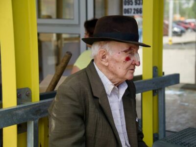 Від масованого удару росії по Дніпру постраждало 34 людини  