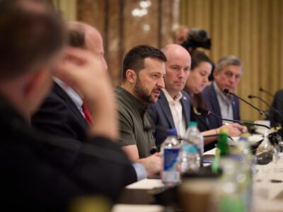 Зло завжди має програвати — Президент подякував губернаторам американських штатів за допомогу  