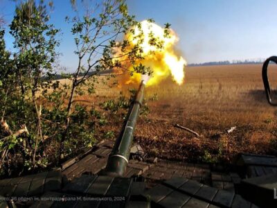 На Харківському напрямку ворог перегруповує і підсилює штурмові групи  