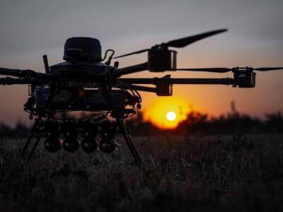 Противник вгатив з РСЗВ та штурмує багатоповерхівки у Вовчанську  