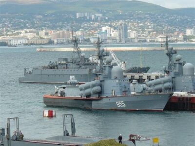 ВМС ЗСУ: росіяни не ризикують виводити військові кораблі у Чорне море  