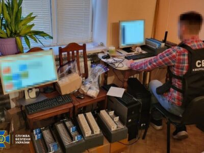 СБУ викрила дві ботоферми, які поширювали дезінформацію на користь кремля  