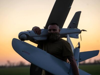 Розвідка відіграє ключову роль у війні: Президент привітав українських розвідників  