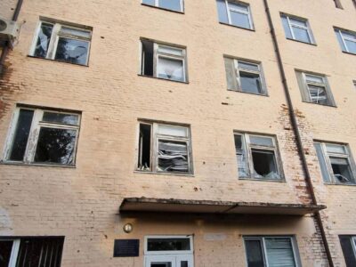 З артилерії по лікарні: росія вкотре атакувала Чернігівщину  