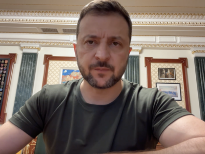 Розвідники доповіли Президенту про можливості та загрози для України  