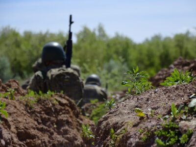 Ворог майже сто разів атакував на суходолі й скинув на Сумщину 16 КАБів — Генштаб ЗСУ