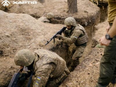 «Колонами зайти не можуть» — на Харківщині росіяни зробили ставку на «дронову війну»  