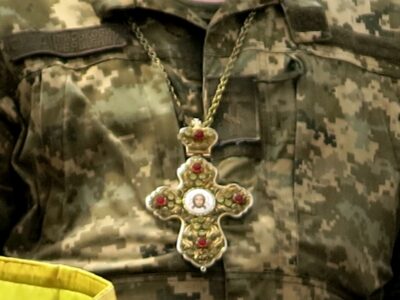 Мистецтво на передовій: проєкт «Коло Покрова» підтримує бійців  