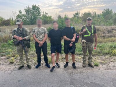 Через Дністер вплав до Молдови: викрито схему незаконного переправлення осіб за кордон  