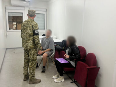 Прикордонники викрили фіктивний шлюб: чоловік не зміг назвати ім’я «тещі»  