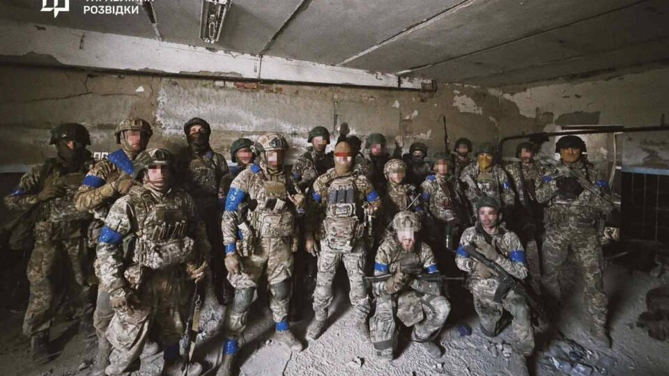 «Раніше робили мангали, а зараз „їжачків“» — поблизу Вовчанська росіяни посилили тиск піхотними групами  