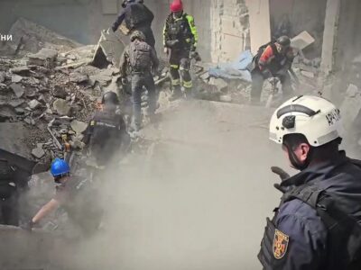 Володимир Зеленський показав наслідки ранкового удару росії по Харкову  