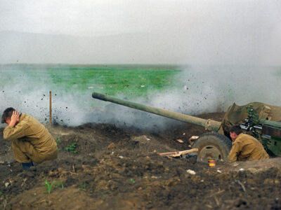 Вогонь по своїх для ворога норма: у чому причина  