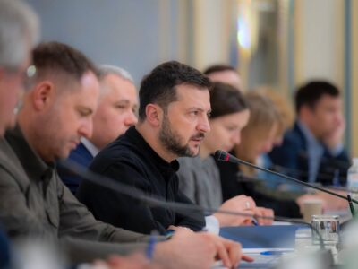 Глава держави обговорив з представниками українського громадянського суспільства План перемоги  