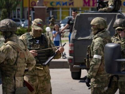 Ціна володіння: жителі окупованої Луганщини змушені платити за свої домівки  