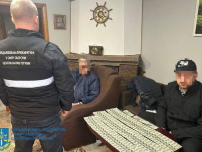 «Переплисти Тису» в Києві — група з Голосіївського РТЦК «допомогла» більш ніж тисячі ухилянтам   