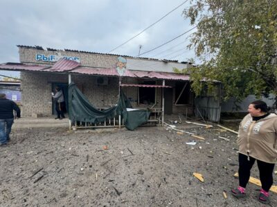 Трагічні наслідки обстрілів Донеччини: постраждали люди та інфраструктура  