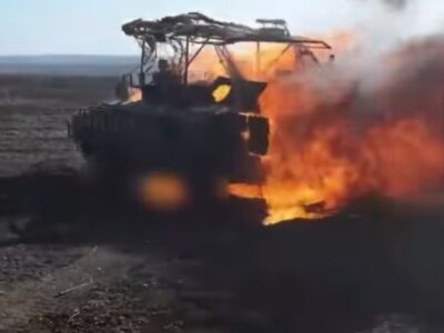 Масований російський штурм: 25 ББМ і 5 танків атакували Таврійських десантників  