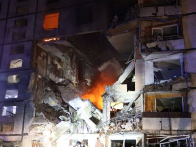 Наслідки авіаудару по Харкову: під завалами загинув 11-річний хлопчик  