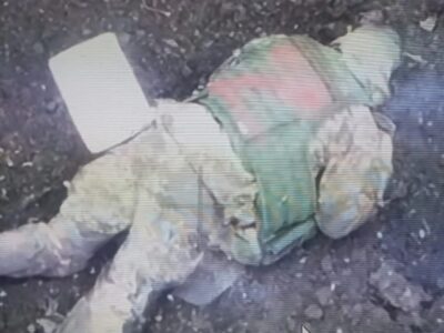 Ваші документи — колекція мертвих росіян та їх «ксів»  