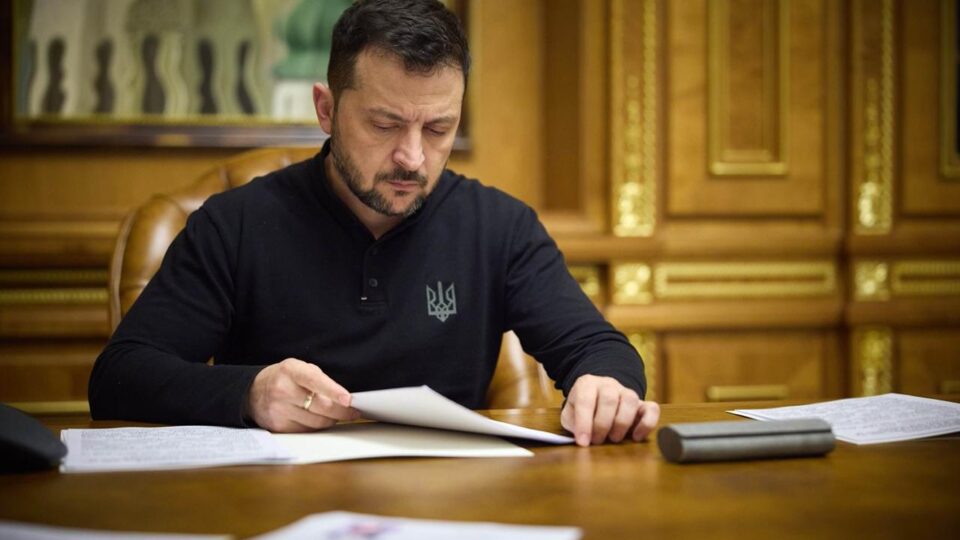 Володимир Зеленський звернувся до студентів та викладачів ВВНЗ Колумбії про важливість Формули миру  