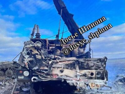 З’явилися зображення російського ЗРК С-400, який знищили на Курщині  