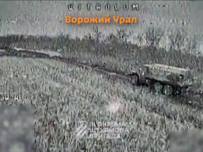 Сарай з окупантами, «Нона» та дві вантажівки — знищили наші пілоти на Харківщині  