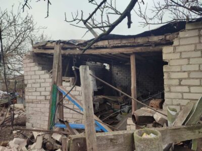 На Херсонщині понівечені будинки, понад десяток постраждалих — наслідки російських обстрілів  